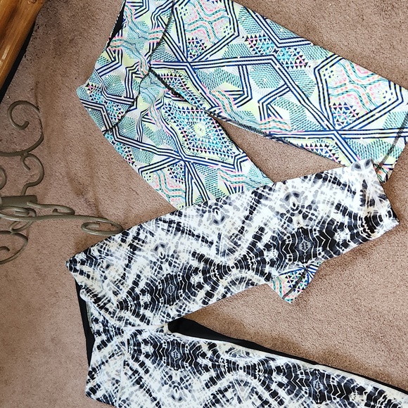 Pink by Victoria Secret capris - Picture 1 of 12